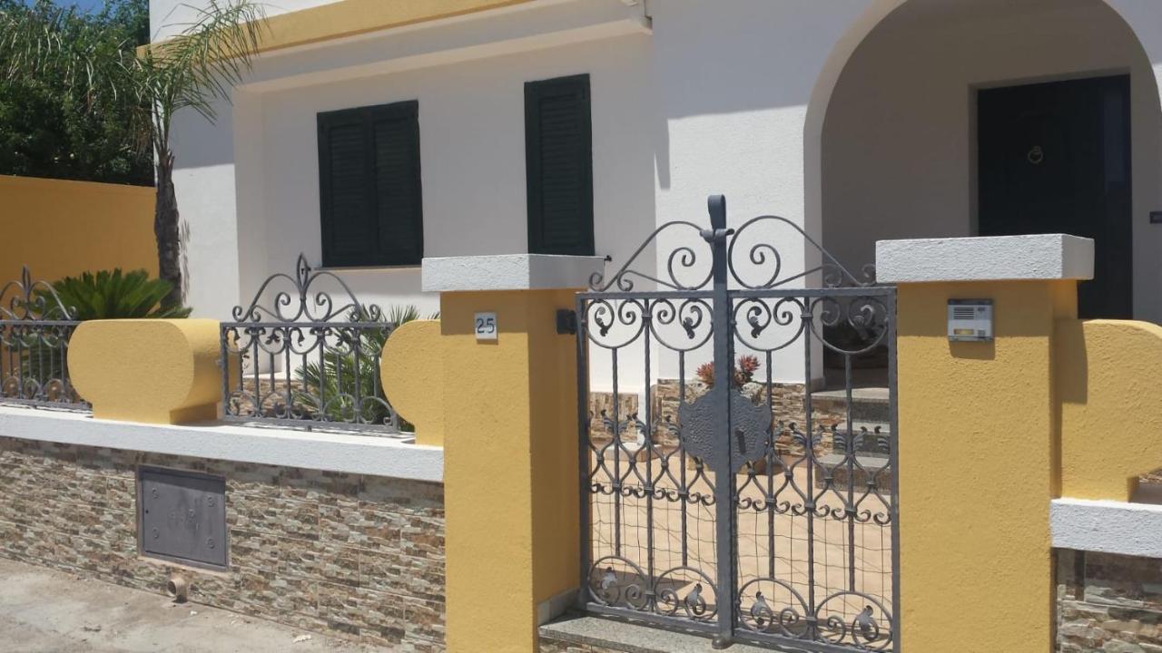 La Casa Di Madia Villa Gagliano del Capo Bagian luar foto